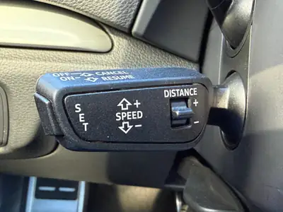 Audi A3 Sportback 2.0 TFSI Sport quattro — Dynamique élégant, 47 000 km, toit panoramique — Thumbnail 10