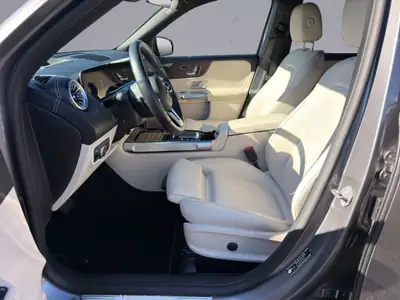 Mercedes-Benz GLB 250 — SUV 7 places diesel, 4matic robuste et économe — Miniature 9