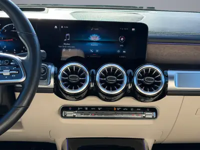 Mercedes-Benz GLB 250 — SUV 7 places diesel, 4matic robuste et économe — Miniature 14