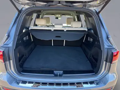 Mercedes-Benz GLB 250 — SUV 7 places diesel, 4matic robuste et économe — Miniature 18