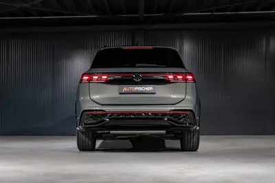VW Tiguan 2.0 TSI R-Line 4Motion — SUV performant, cuir intégral, toit panoramique — detail