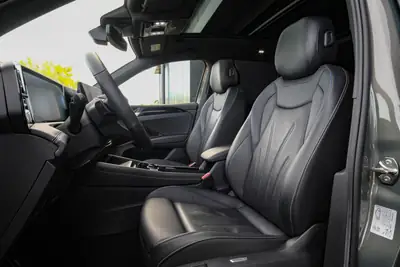 VW Tiguan 2.0 TSI R-Line 4Motion — SUV performant, cuir intégral, toit panoramique — Thumbnail 10
