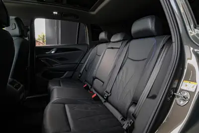 VW Tiguan 2.0 TSI R-Line 4Motion — SUV performant, cuir intégral, toit panoramique — Thumbnail 12