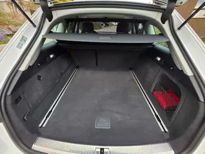 Audi A6 2.0 TFSI S-Tronic — Break élégant, 252 ch et faible consommation — side view