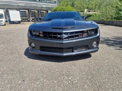 Chevrolet Camaro 6.2 V8 — Muscle car légendaire, 432 ch purs — interior