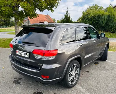 Jeep Grand Cherokee 3.0 CRD 250 Overland — SUV premium diesel, full options, 91 500 km — côté