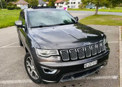 Jeep Grand Cherokee 3.0 CRD 250 Overland — SUV premium diesel, full options, 91 500 km — vue extérieure
