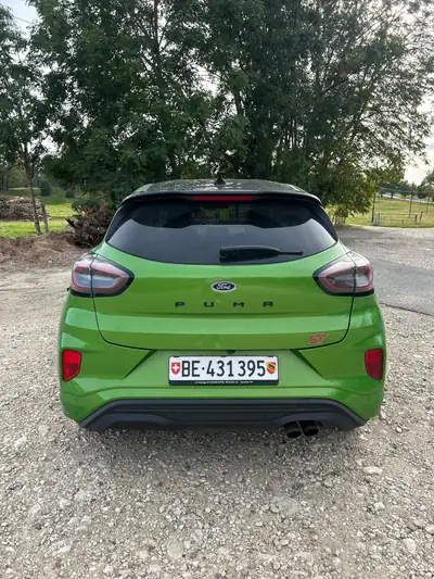 Ford Puma 1.5 EcoBoost ST — SUV compact sportif, 180'000 km, sans sinistre — Heckansicht
