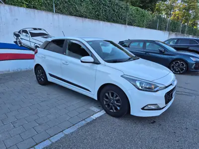 Hyundai i20 1.0 T-GDi Amplia — Citadine économe et fiable, 83'000 km — Außenansicht