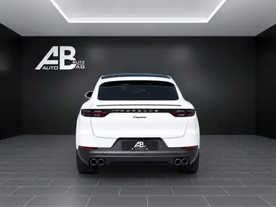 Porsche Cayenne Coupé 3.0 V6 — Design sportif, moteur 340 ch, 75'000 km seulement — interior