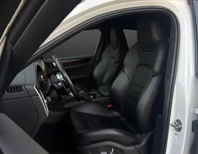 Porsche Cayenne Coupé 3.0 V6 — Design sportif, moteur 340 ch, 75'000 km seulement — Thumbnail 7