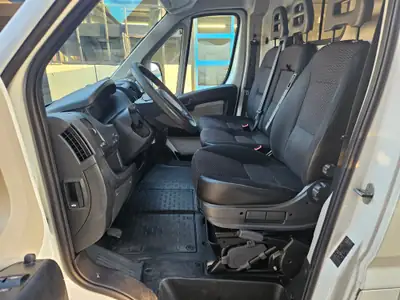 Citroën Jumper 2.0 BlueHDi 130 — Utilitaire spacieux, moteur fiable et économique — dettaglio