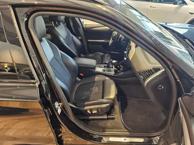 BMW X3 xDrive 20d M Sport — SUV Premium diesel, équipement complet et sans sinistre — Thumbnail 18