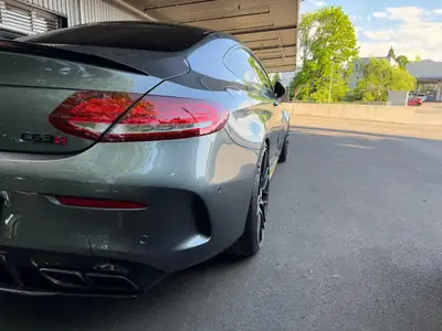 Mercedes-Benz C 63 S AMG — 510 ch, sans catalyseur, coupé haute performance 2018 — Innenraum