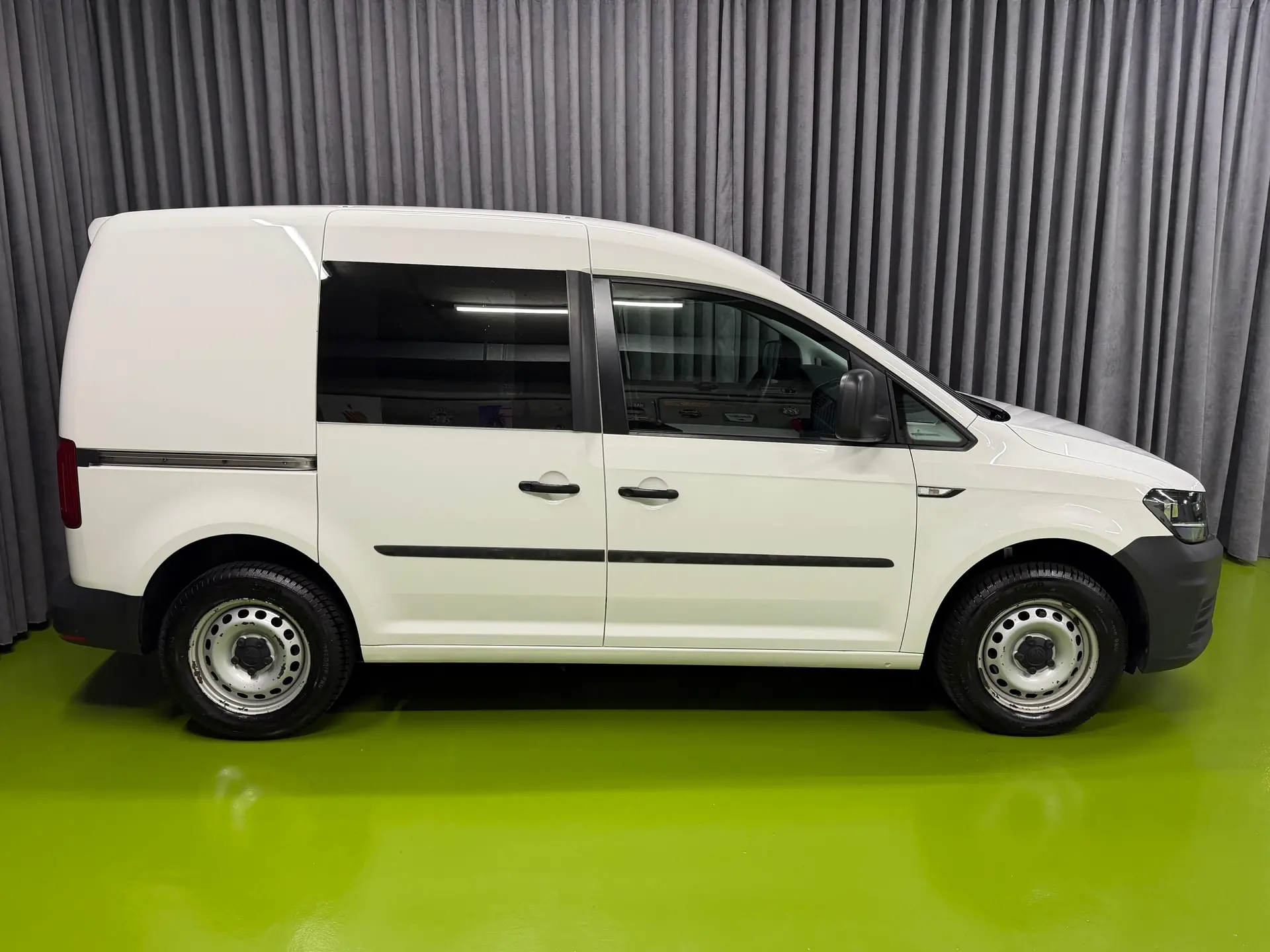Volkswagen Caddy 2018 occasion Aarburg — 3