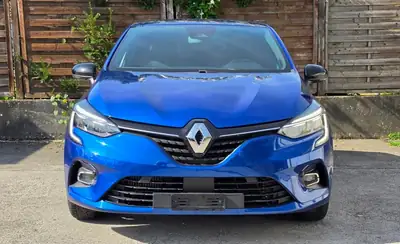 Renault Clio 1.3 TCe Intens EDC — Citadine dynamique, boîte auto et faible consommation — exterior view