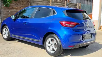 Renault Clio 1.3 TCe Intens EDC — Citadine dynamique, boîte auto et faible consommation — interior