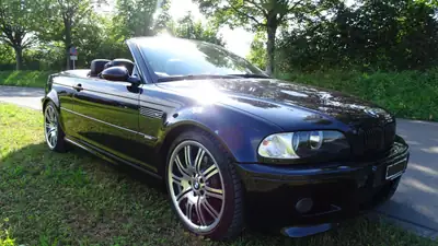 BMW M3 Cabriolet — Roadster sportif millésime 2001, noir intégral, 89'000 km — arrière