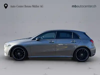 Mercedes-Benz Classe A 180 AMG Line — Berline compacte dynamique, 50 500 km — côté