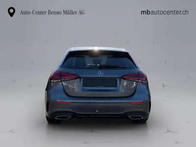 Mercedes-Benz Classe A 180 AMG Line — Berline compacte dynamique, 50 500 km — intérieur