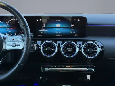 Mercedes-Benz Classe A 180 AMG Line — Berline compacte dynamique, 50 500 km — Miniature 14