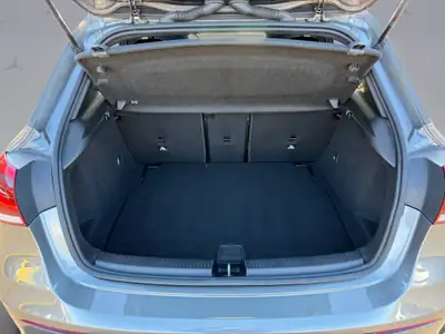 Mercedes-Benz Classe A 180 AMG Line — Berline compacte dynamique, 50 500 km — Miniature 18