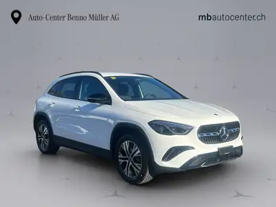 Mercedes-Benz GLA 250 e — Hybride rechargeable, 20 km au compteur — Miniature 7