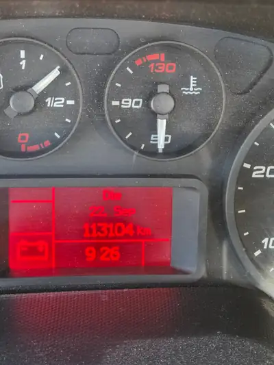 IVECO Daily 2.3 HPI 136 — Châssis-cabine robuste, 114 000 km, sans sinistre — Detail