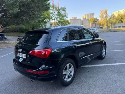 Audi Q5 2.0 TFSI Quattro S-Line — SUV premium allemand, service à jour et sans sinistre — rear view