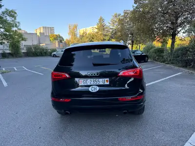 Audi Q5 2.0 TFSI Quattro S-Line — SUV premium allemand, service à jour et sans sinistre — dashboard