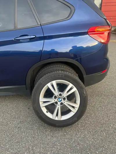 BMW X1 20d xDrive — SUV robuste diesel, 8 jantes, historique sans sinistre — detail