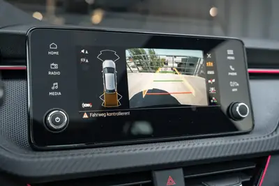 Skoda Scala 1.5 TSI Monte Carlo — Berline compacte neuve, garantie 5 ans — Miniature 19