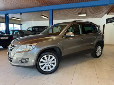 VW Tiguan 2.0 TSI Track&Field — SUV polyvalent, 200 ch, transmission Tiptronic — cruscotto