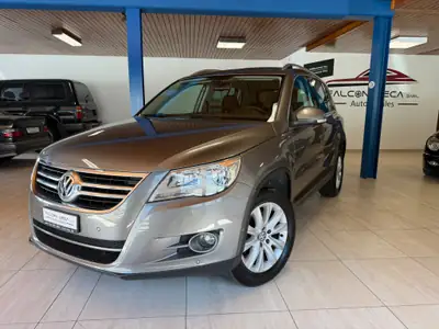 VW Tiguan 2.0 TSI Track&Field — SUV polyvalent, 200 ch, transmission Tiptronic — interni