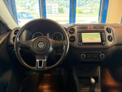 VW Tiguan 2.0 TSI Track&Field — SUV polyvalent, 200 ch, transmission Tiptronic — Miniatura 17