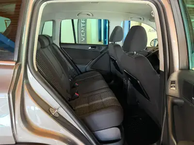VW Tiguan 2.0 TSI Track&Field — SUV polyvalent, 200 ch, transmission Tiptronic — Miniatura 23