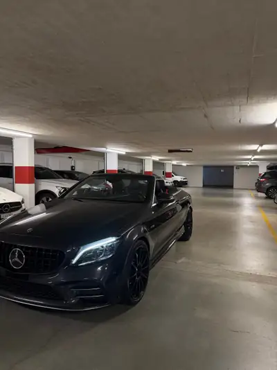 Mercedes-Benz C 43 AMG 4matic — Cabriolet haute performance, 390 ch et très peu d'usure — tableau de bord