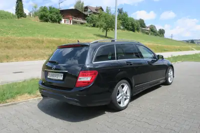 Mercedes-Benz C250T CDI 4Matic — Break diesel performant, entretien impeccable — side view