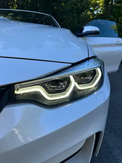BMW M4 Coupé 431 ch — Sportive haute performance, historique sans sinistre — détail