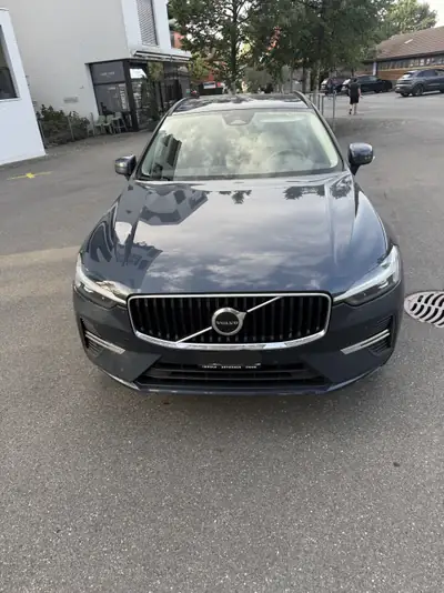 Volvo XC60 MHEV Diesel — SUV premium hybride, 41'000 km seulement — exterior view