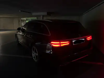Mercedes-Benz E 450 AMG Line 4Matic — Break sportif, 367 ch et traction intégrale — detail