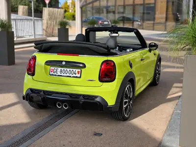 MINI Cabrio 2.0i John Cooper Works — Cabriolet sportif 231 ch, très peu kilométré — interni
