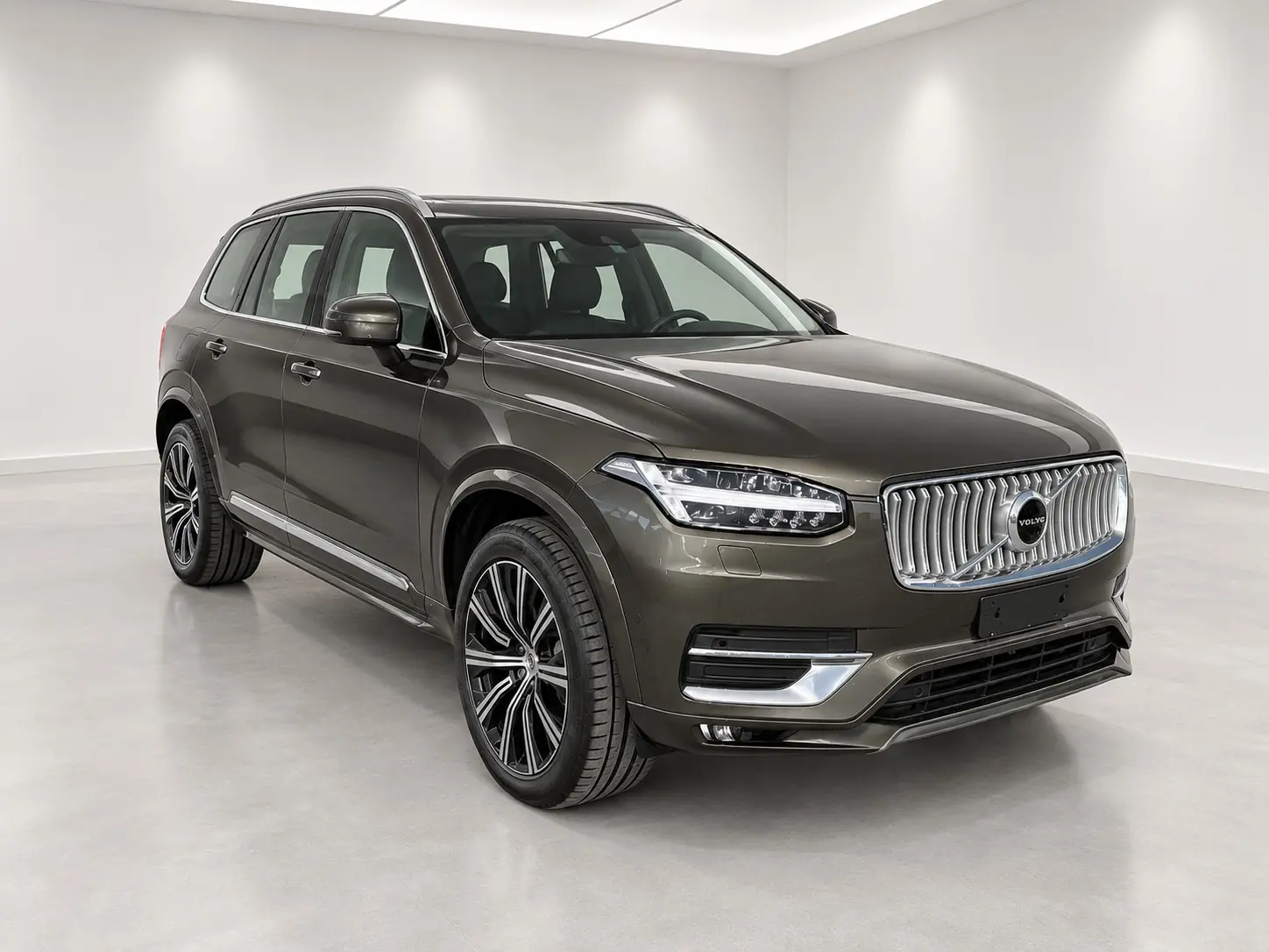 Volvo XC90 2.0 B5 MH Inscription 7 places — SUV hybride diesel, 122'000 km