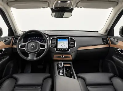 Volvo XC90 2.0 B5 MH Inscription 7 places — SUV hybride diesel, 122'000 km — dettaglio