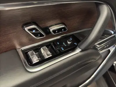 Range Rover D300 MHEV HSE 2023 — SUV Premium Hybride Diesel, 88'600 km seulement — Miniature 23