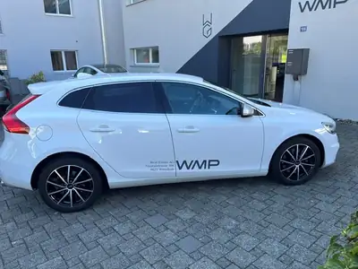 Volvo V40 2.0 D3 R-Design — Break diesel robuste, entretien complet, MFK à jour — Seitenansicht