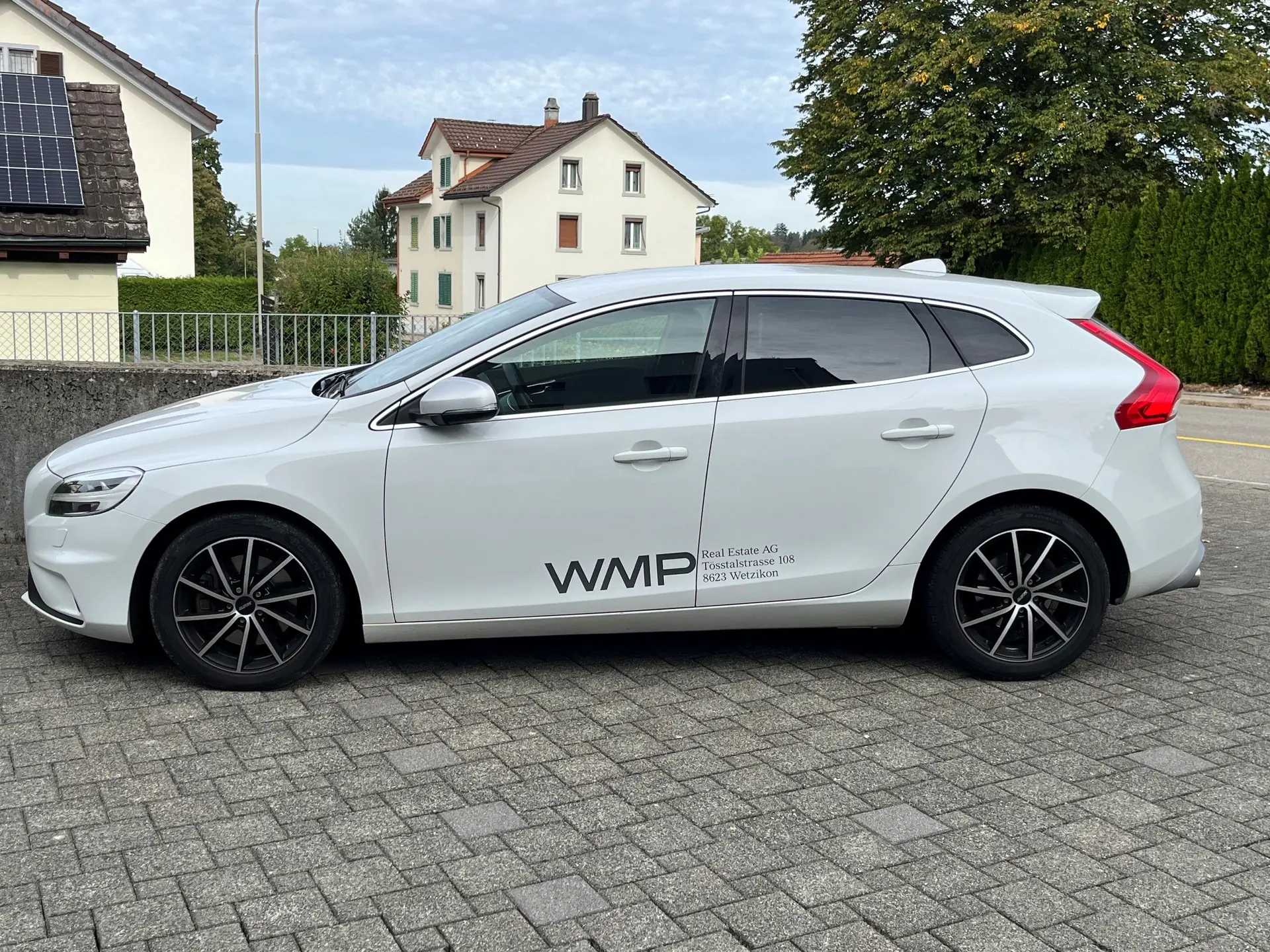 Volvo V40 2018 occasion Wetzikon — 1