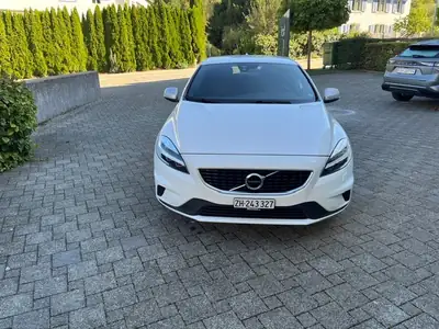 Volvo V40 2.0 D3 R-Design — Break diesel robuste, entretien complet, MFK à jour — Heckansicht