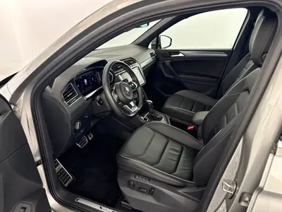 VW Tiguan 2.0 TSI R-Line 4Motion — SUV premium 230 ch, première main, kilométrage modéré — cruscotto
