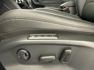 VW Tiguan 2.0 TSI R-Line 4Motion — SUV premium 230 ch, première main, kilométrage modéré — Miniatura 11